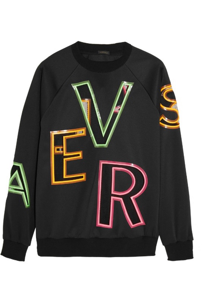 425 eur
