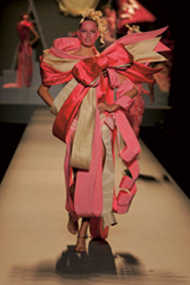 Viktor a Rolf - podzim-zima 2008 Viktor a Rolf - podzim-zima 2008