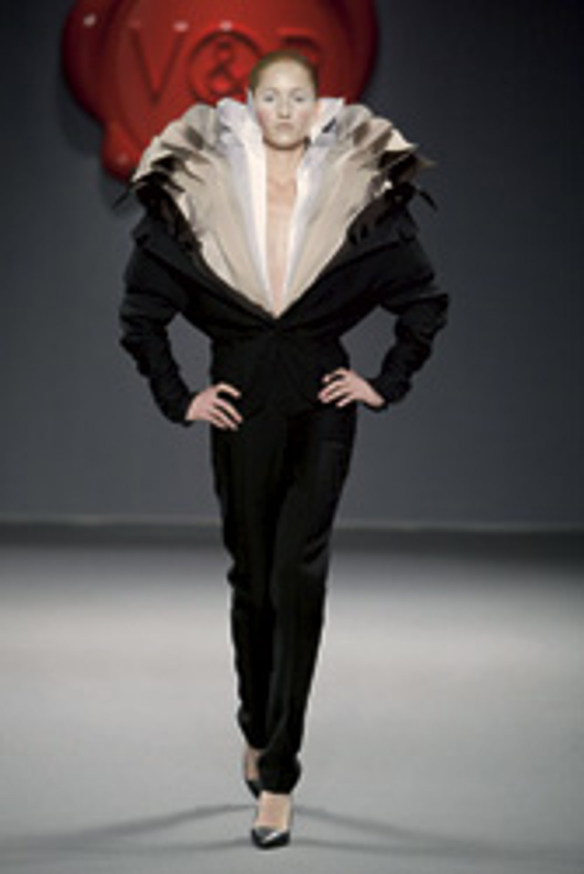 Viktor a Rolf - podzim-zima 2008 Viktor a Rolf - podzim-zima 2008