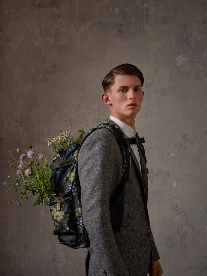 Už se těšíte na novou kolekci Erdem x H&M?