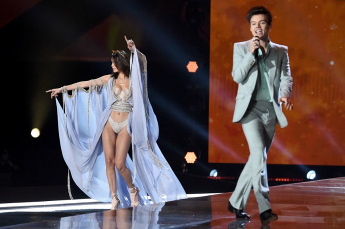 Nejvíc sexy looky z přehlídky Victoria's Secret show 2017 v Číně