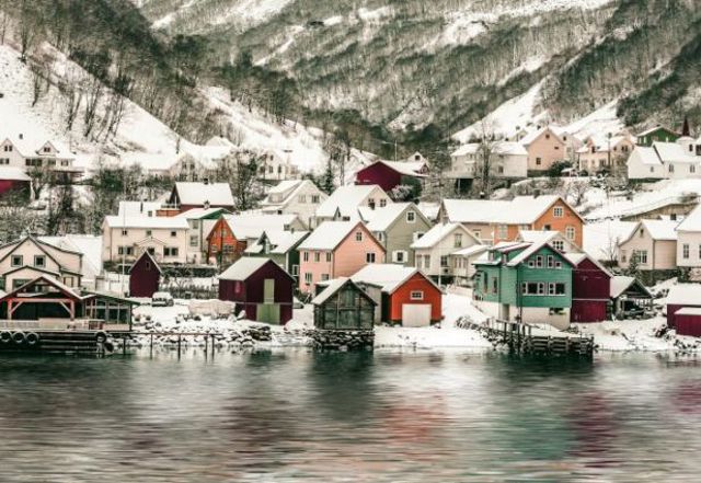alesund norway 681x470 f55f0 alesund norway 681x470 f55f0