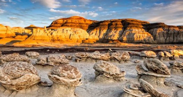 new mexico bisti bad lands egg factory 750 00112
