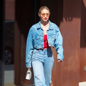 Crop top na 10 způsobů podle Gigi