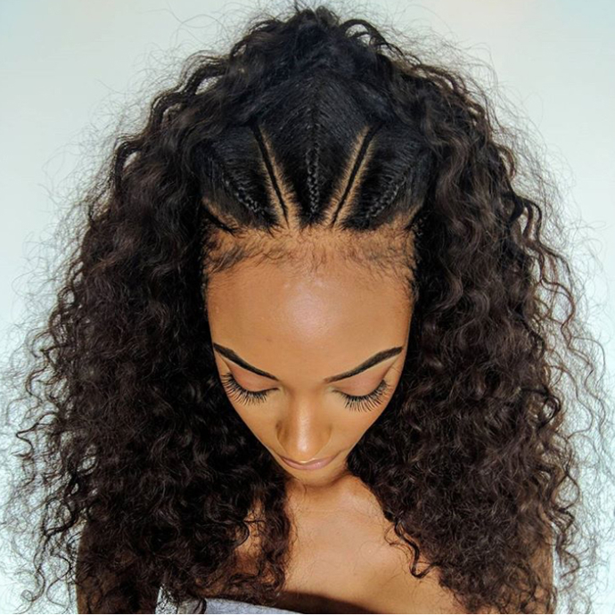 Modelka Jourdan Dunn a její albaso copánky nás baví. Na pláž i na večer!
