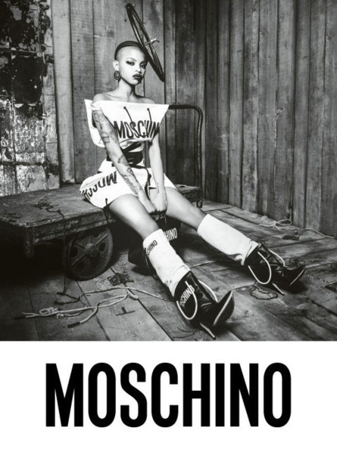 Moschino podzim-zima 2017