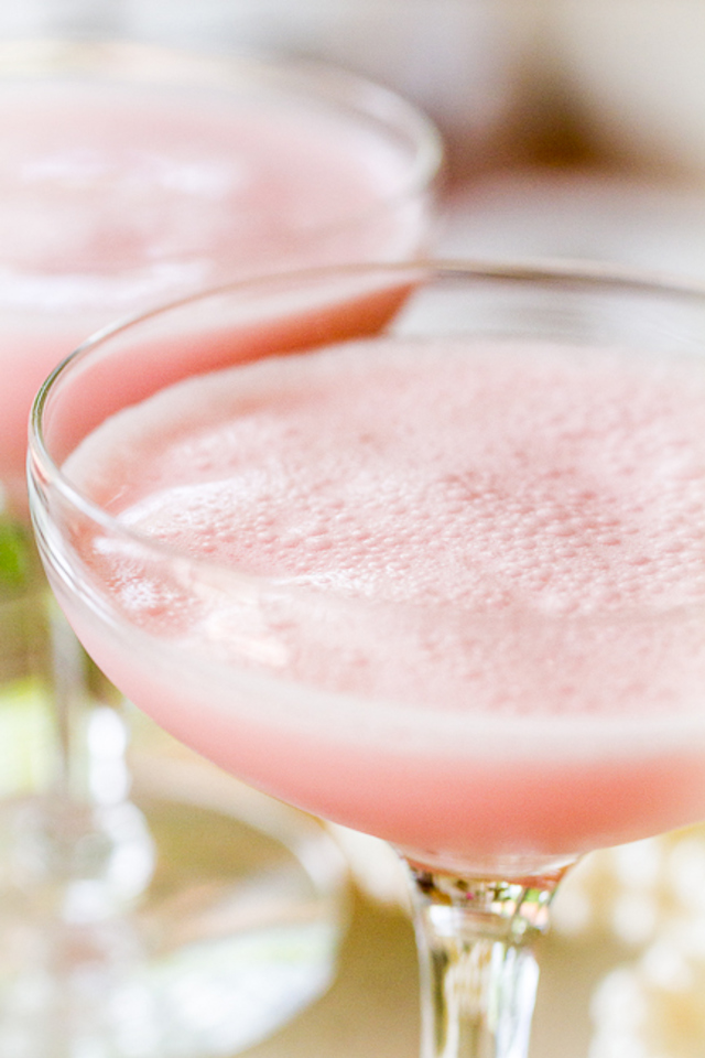 Pink Lady Cocktail 001 74be4