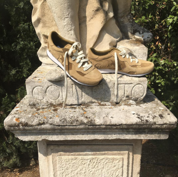 Converse x JW Anderson. Třpytivé tenisky, které musíte mít