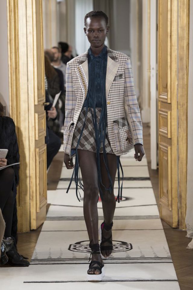 Schiaparelli PE2018 Look 02 9e10f Schiaparelli PE2018 Look 02 9e10f