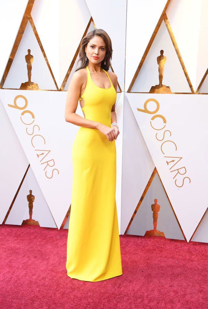 Eiza Gonzalez

šaty: Ralph Lauren
šperky: Chopard
