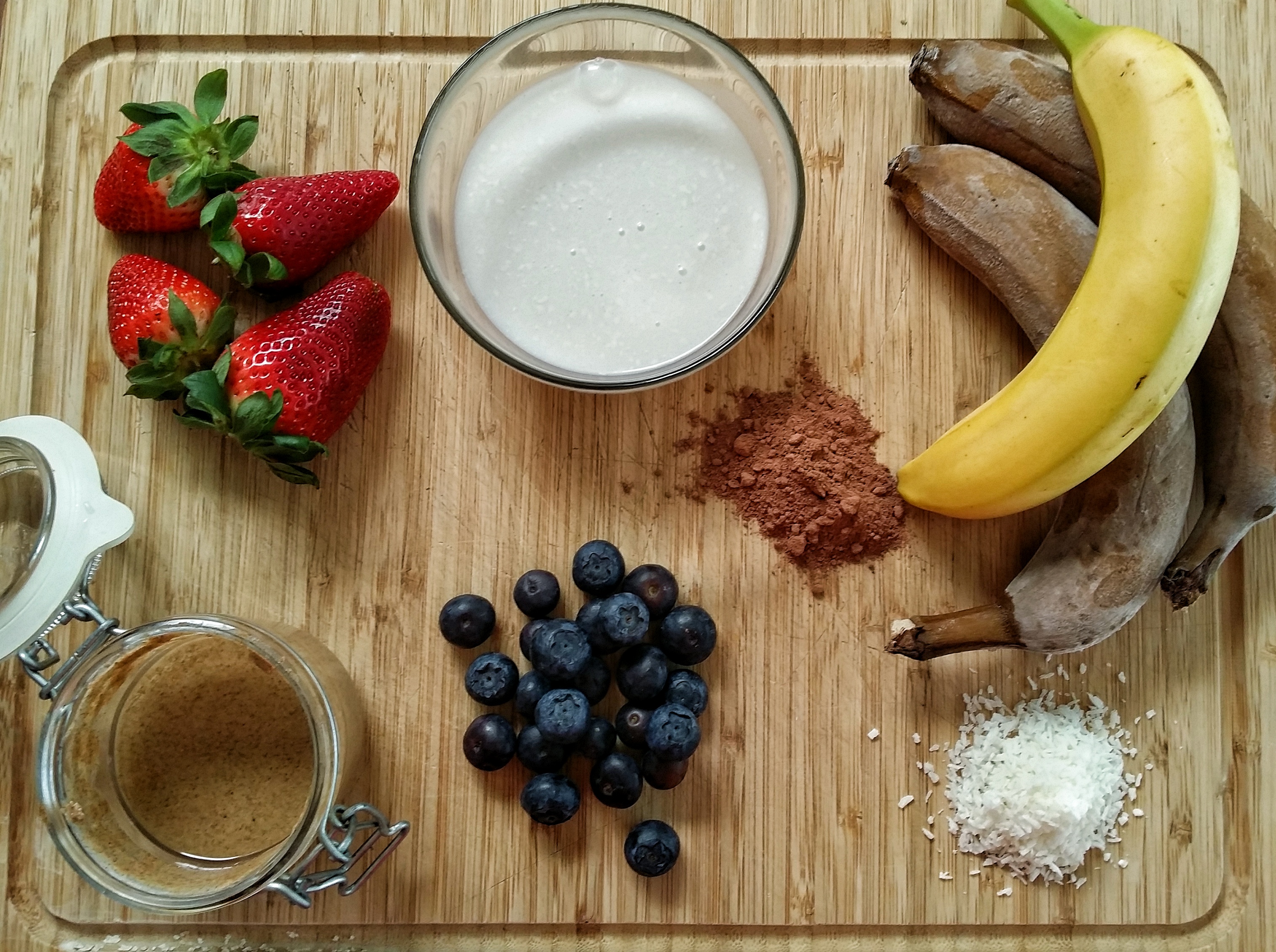 ELLE Menu: Letní smoothie bowl