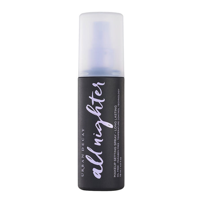 Urban Decay All Nighter, 850 Kč
