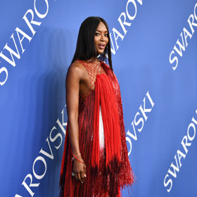 Naomi Campbell v modelu Calvin Klein
