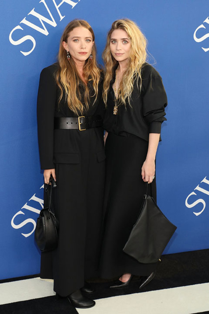Mary-Kate a Ashley Olsen
