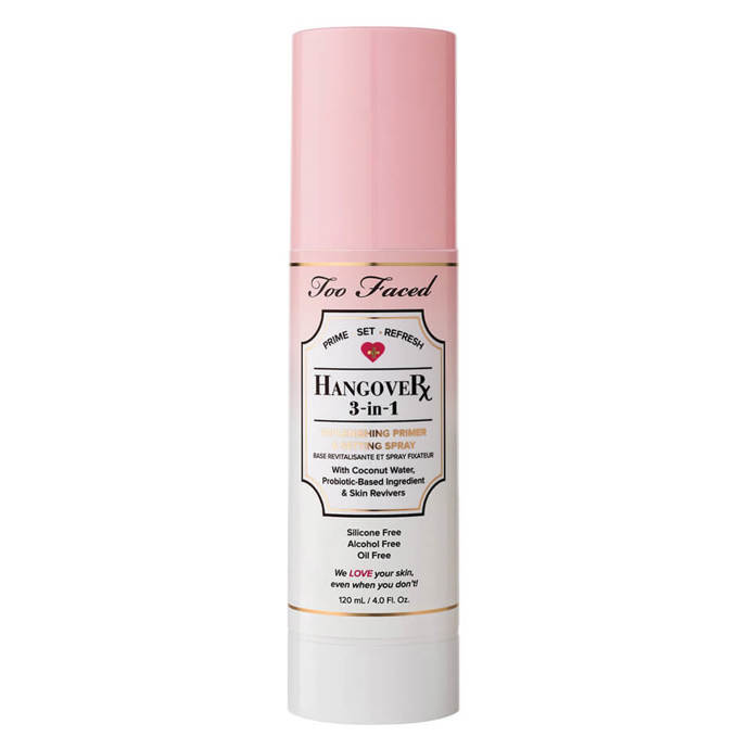 Too Faced Hangover 3-in-1 Primer & Setting Spray, 940 Kč
