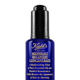 Kiehl’s Midnight Recovery Concentrate, 1190 Kč
Nejlepší pro: milovníky olejových sér. Nemá jen božsku vůni (díky levanduli), ale navíc bohatě hydratuje a pleť zanechává krásně jemnou na dotek.
Kiehl’s Midnight Recovery Concentrate, 1190 Kč
Nejlepší pro: milovníky olejových sér. Nemá jen božsku vůni (díky levanduli), ale navíc bohatě hydratuje a pleť zanechává krásně jemnou na dotek.