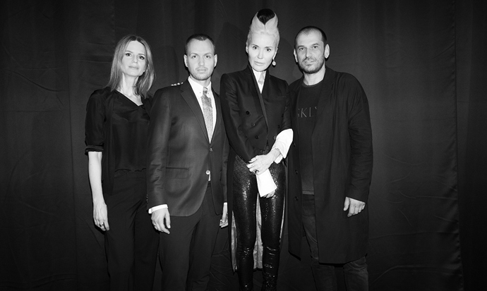 Podívejte se, jak probíhala vernisáž za osobní přítomnosti Daphne Guinness: