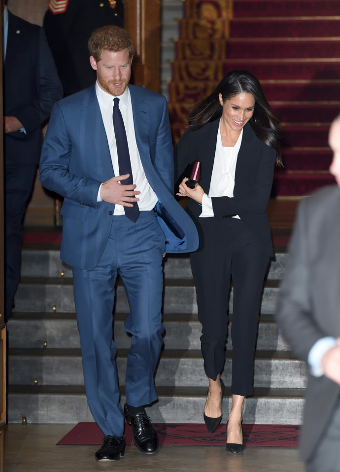 Jaký outfit Meghan Markle je váš nejoblíbenější? 