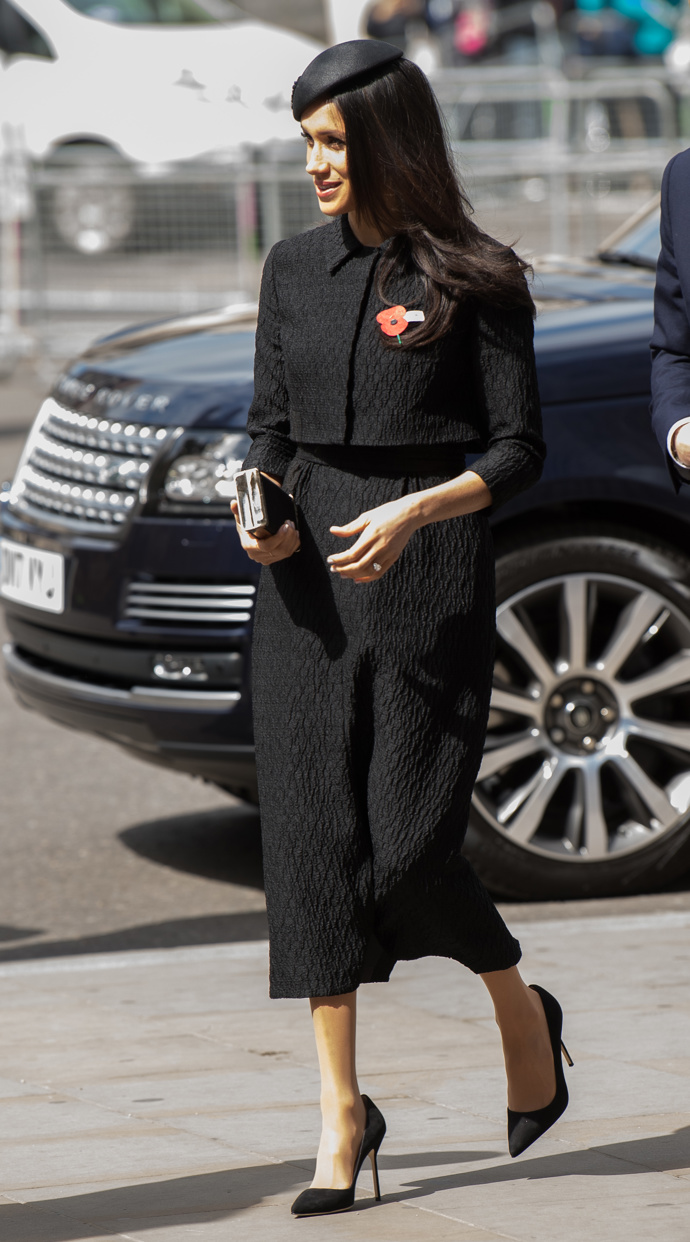 Jaký outfit Meghan Markle je váš nejoblíbenější? 