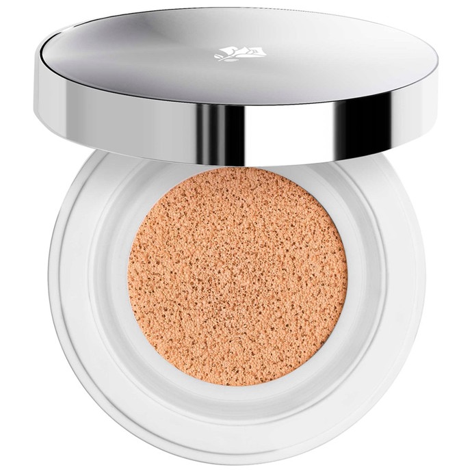Lancome Teint Miracle Cushion, 1360 Kč
Lancome Teint Miracle Cushion, 1360 Kč