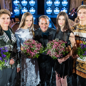 Martin Burian, Marie Sýkorová, Saša Jány, Jasmína Símová a Jakub Janírek
Martin Burian, Marie Sýkorová, Saša Jány, Jasmína Símová a Jakub Janírek