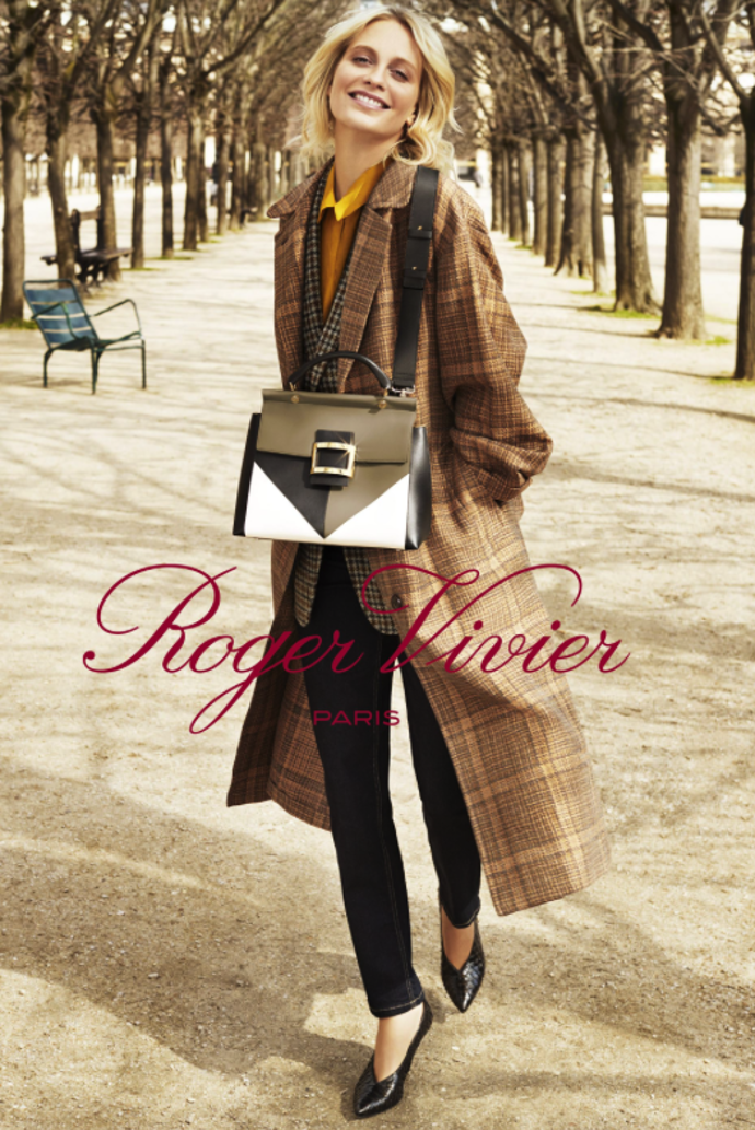 Roger Vivier

Modelka: Poppy Delevingne

Fotograf: Victor Demarchelier
