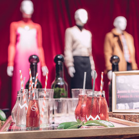 Kdo dorazil na večírek k uvedení nové kolekce H&M Studio: Kdo dorazil na večírek k uvedení nové kolekce H&M Studio: