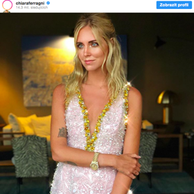 Chiara Ferragni v šatech Prada
