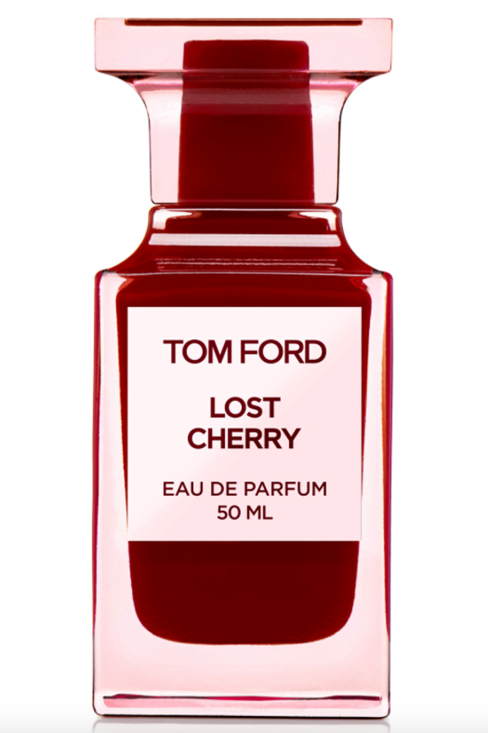 Tom Ford Lost Cherry

Je sexy! Je smyslný! Je ovocný! Pokud v minulosti právě ovocné vůně nebyly nic pro vás, tentokrát určitě uděláte výjimku. Sladkost třešní skvěle vyvažují mandle a turecká kůže spolu se santalovým dřevem a vetiverem.

