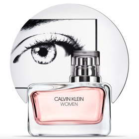 Calvin Klein Women
Nejnovější vůně od Calvin Klein skvěle kopíruje novou filozofii značky. Je sladší, je jemnější a je trošku více květinová. Přesto neztrácí na svém unisexovém duchu. Nám osobně se navíc moc líbí design lahvičky.
Calvin Klein Women
Nejnovější vůně od Calvin Klein skvěle kopíruje novou filozofii značky. Je sladší, je jemnější a je trošku více květinová. Přesto neztrácí na svém unisexovém duchu. Nám osobně se navíc moc líbí design lahvičky.
