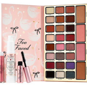 Dream Queen Limited-Edition Make Up Collection, Too Faced
Dream Queen Limited-Edition Make Up Collection, Too Faced