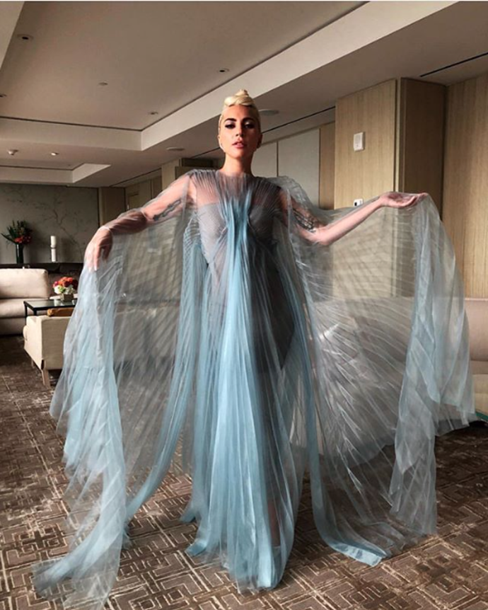 šaty Iris van Herpen