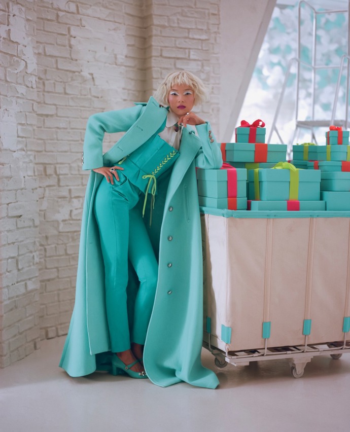 Podívejte se na celou vánoční kampaň Tiffany & Co.: