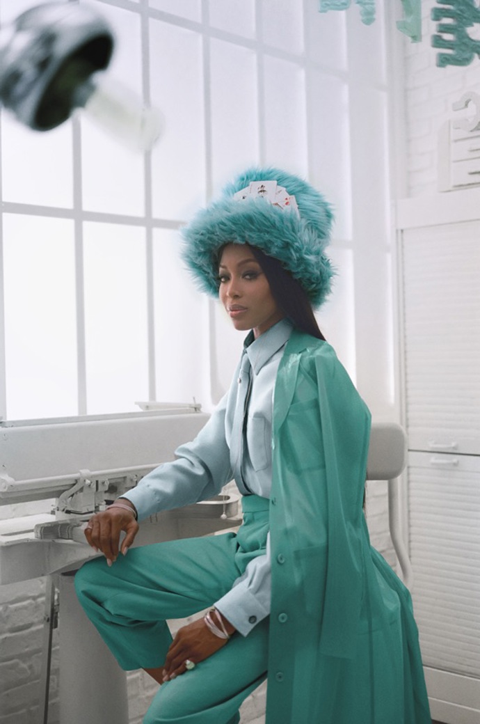 Podívejte se na celou vánoční kampaň Tiffany & Co.: