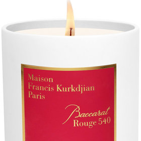 Maison Francis Kurkdjian Baccarat Rouge, 2200 Kč
Maison Francis Kurkdjian Baccarat Rouge, 2200 Kč