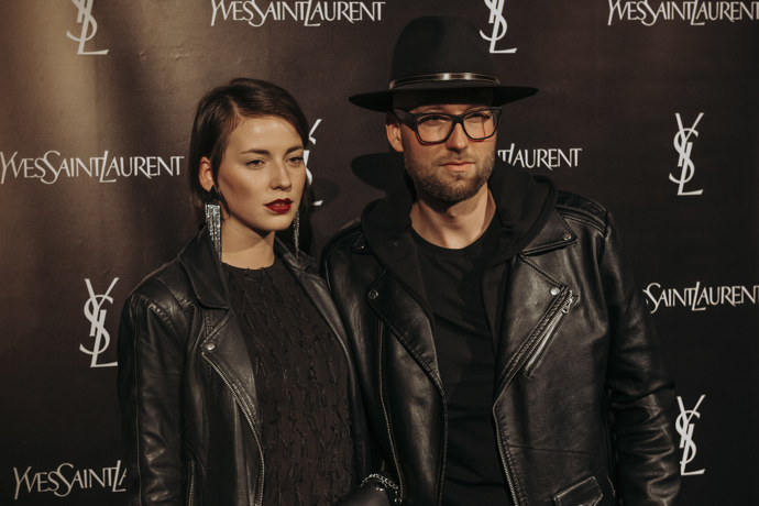 Užijte si atmosféru YSL Beauty Clubu spolu s ELLE:  
