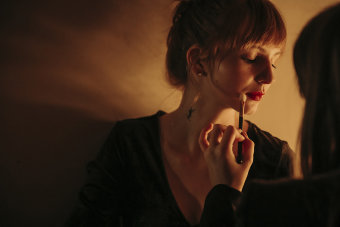 Užijte si atmosféru YSL Beauty Clubu spolu s ELLE:  