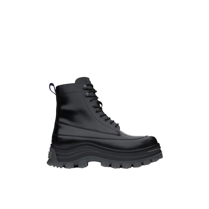Které kousky z kolekce Eytys x H&M nás baví? 