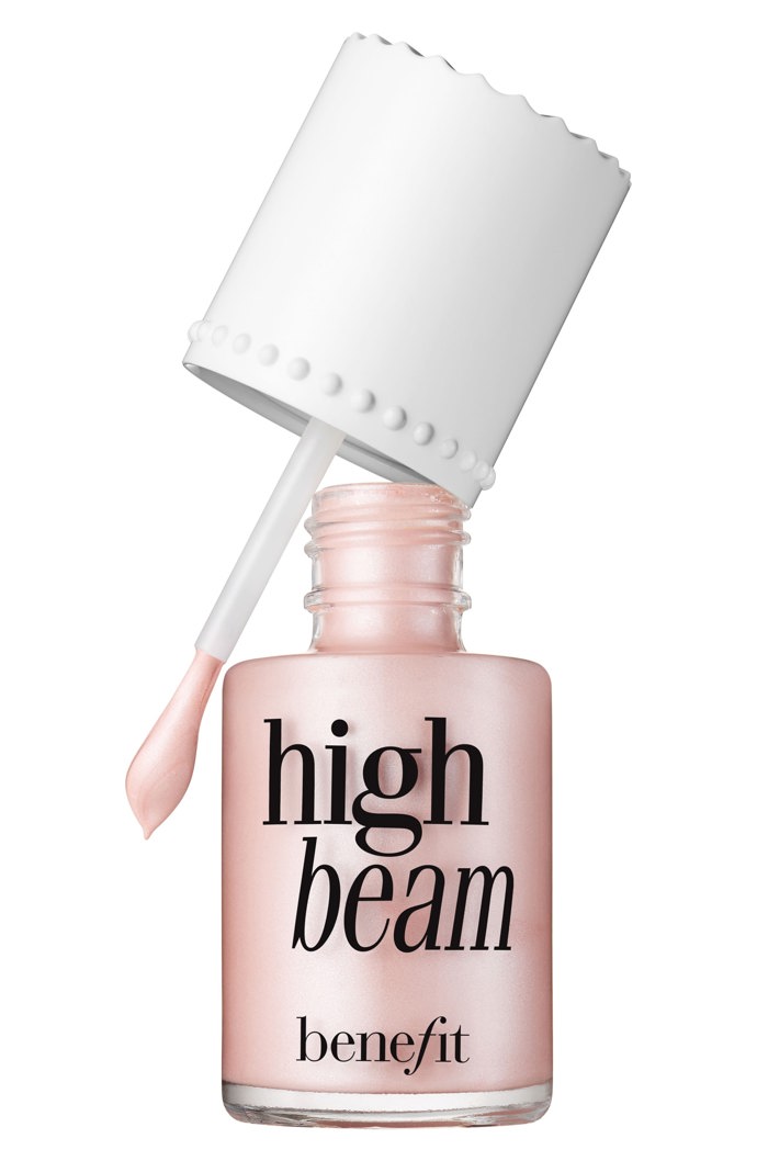 Benefit High Beam Satiny Pink Liquid Highlighter, 722 Kč
