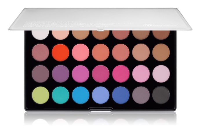 BHcosmetics Modern Mattes, 314 Kč

