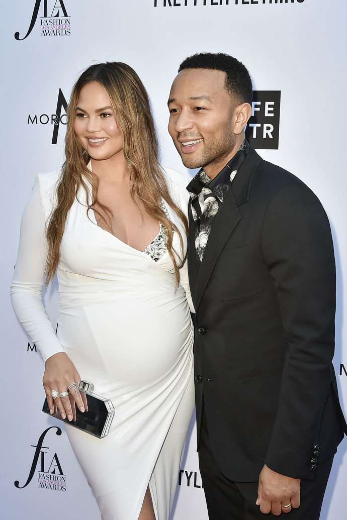 Miles Theodore Stephens

16. květen 2018

rodiče: Chrissy Teigen a John Legend

