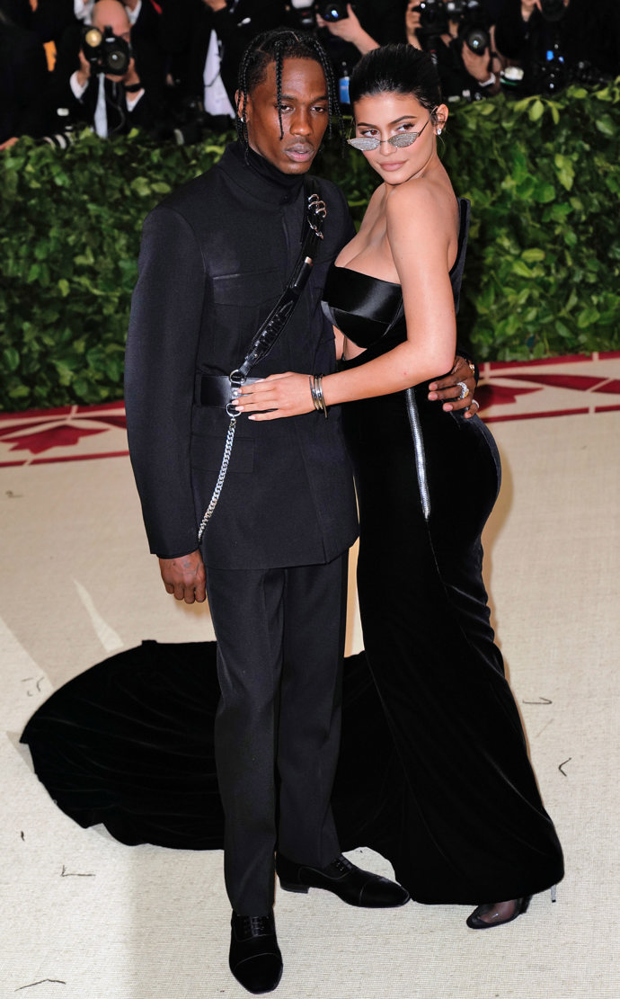 Stormi Webster

1. únor 2018

rodiče: Kylie Jenner a Travis Scott
