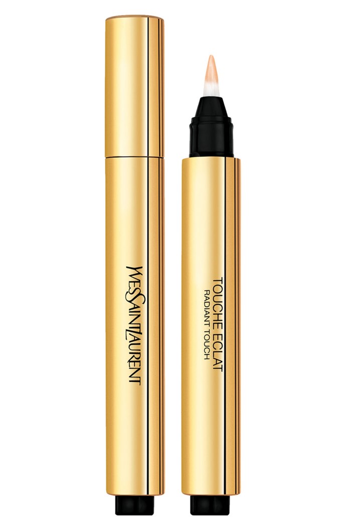 Yves Saint Laurent Touche Eclat Radiance Perfecting Pen, Notino, 1070 Kč
