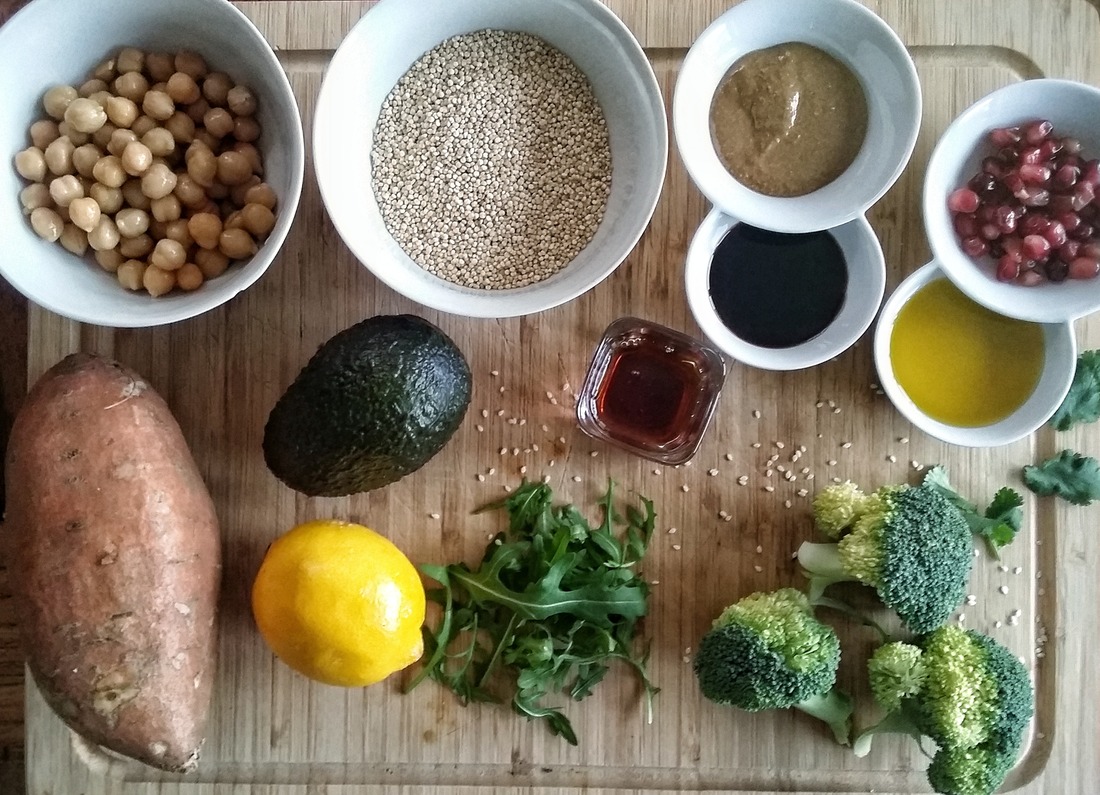 ELLE Menu: Buddha bowl s cizrnou a quinoou