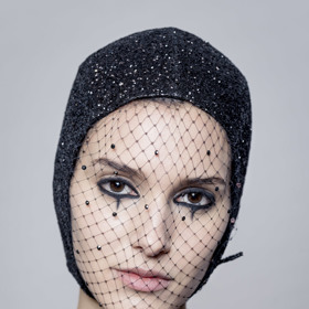 TOP beauty momenty z backstage Dior Haute Couture:
