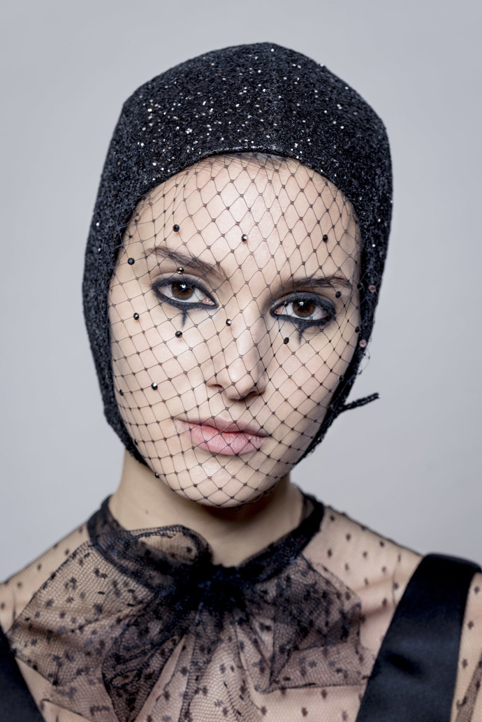 TOP beauty momenty z backstage Dior Haute Couture: