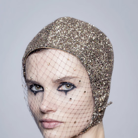 TOP beauty momenty z backstage Dior Haute Couture: