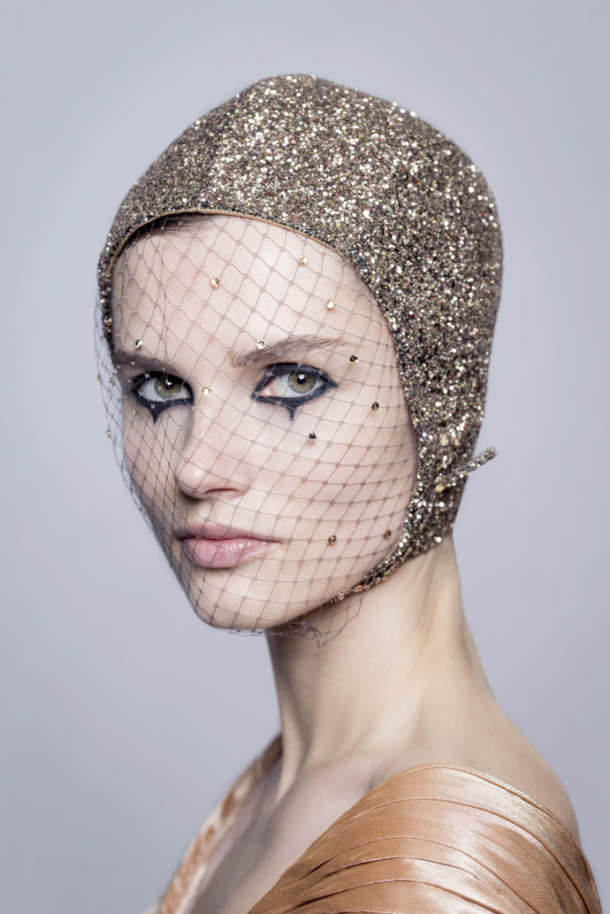 TOP beauty momenty z backstage Dior Haute Couture: