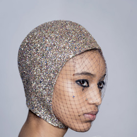 TOP beauty momenty z backstage Dior Haute Couture: