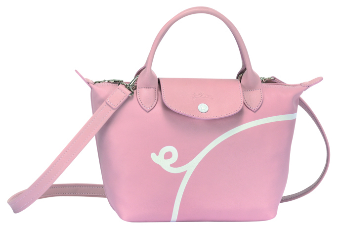 Nová limitovaná kolekce Longchamp nás baví. V galerii najdete hned několik důvodů, proč.